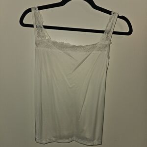 Vassarette White Lace Trim Top